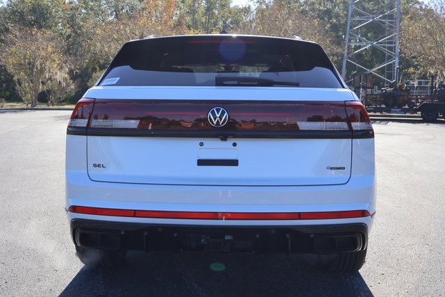 New 2026 Volkswagen Atlas Cross Sport SEL R-Line image 6