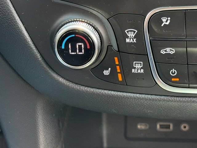 Used 2020 Chevrolet Equinox LT FWD image 30