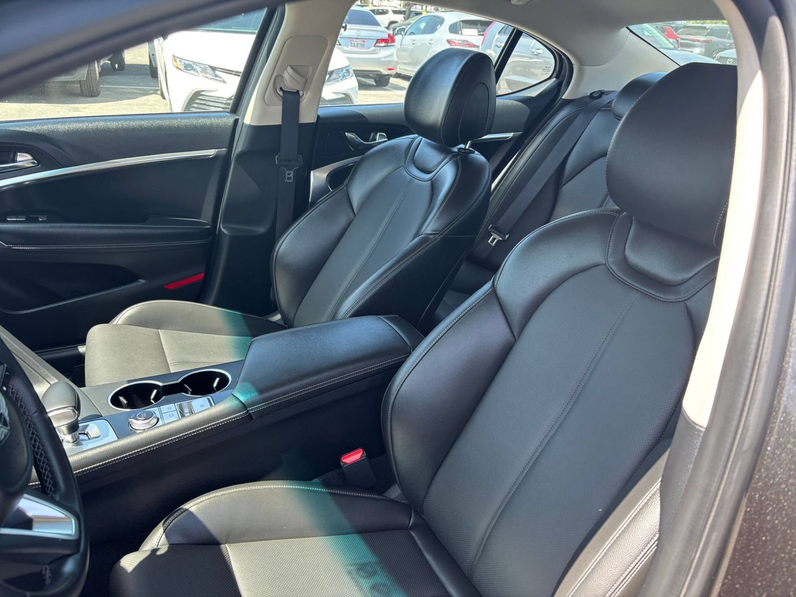 Used 2026 Genesis G70 2.5T RWD image 23