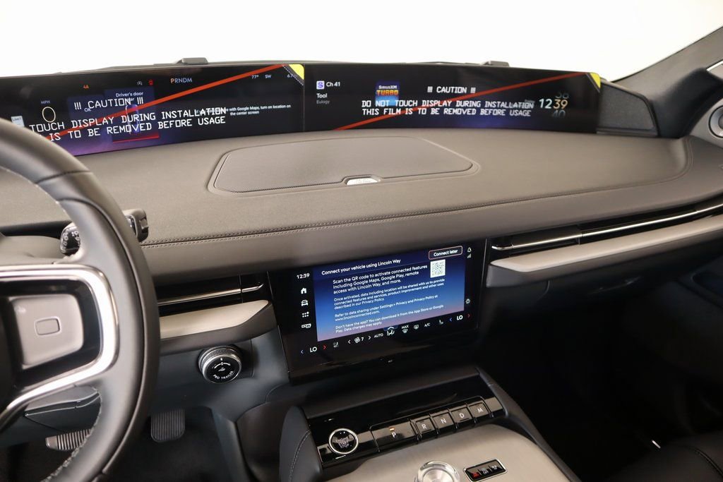 New 2025 Lincoln Navigator Reserve w/ Jet Appearance Package image 5