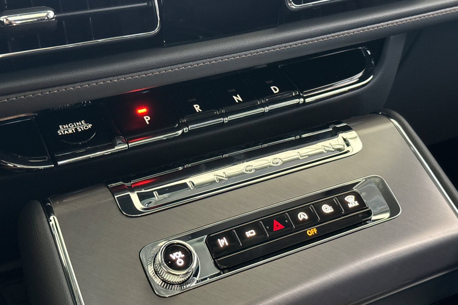 New 2026 Lincoln Aviator 2WD image 18