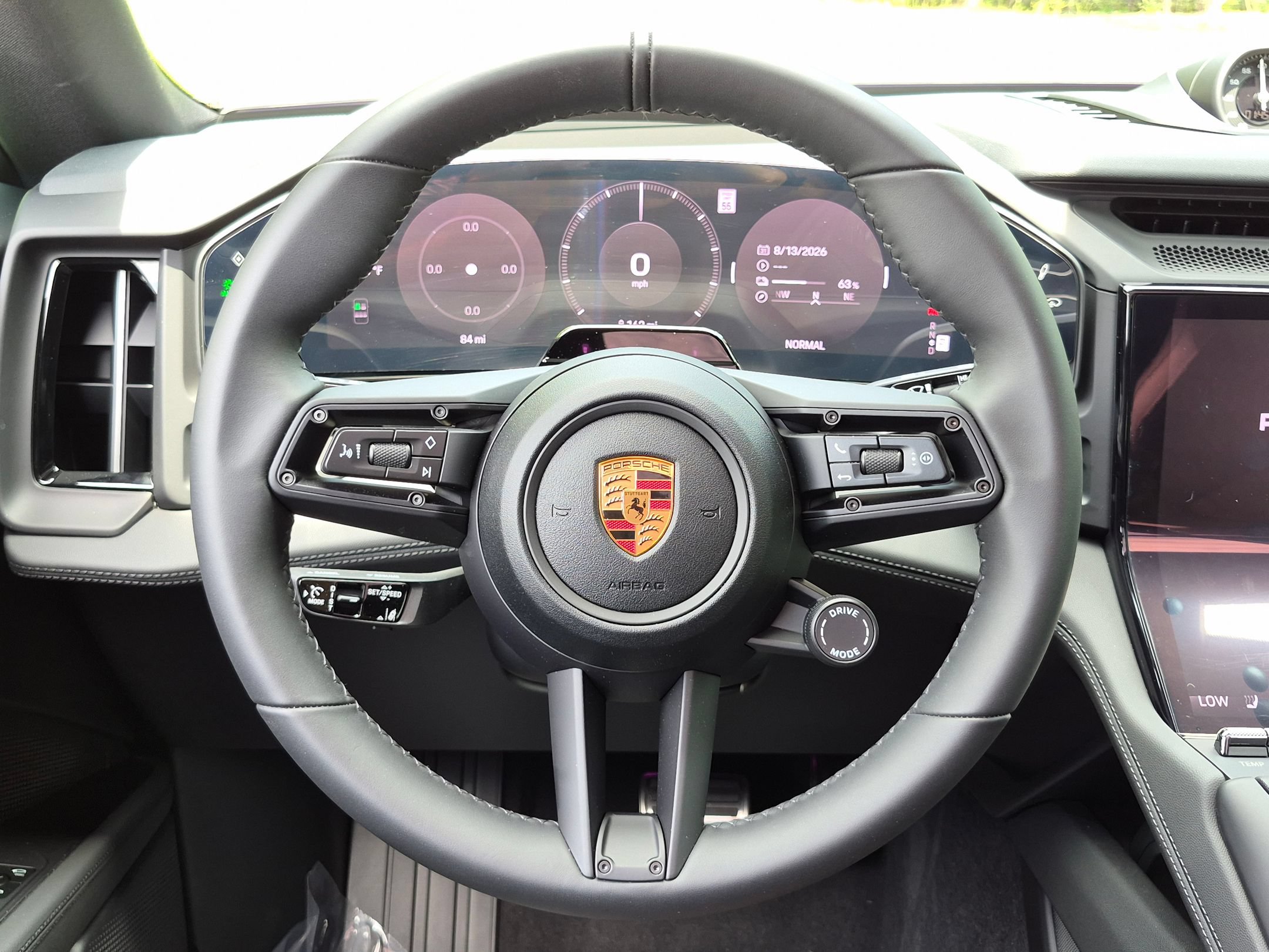 New 2026 Porsche Cayenne Coupe AWD/4WD image 8