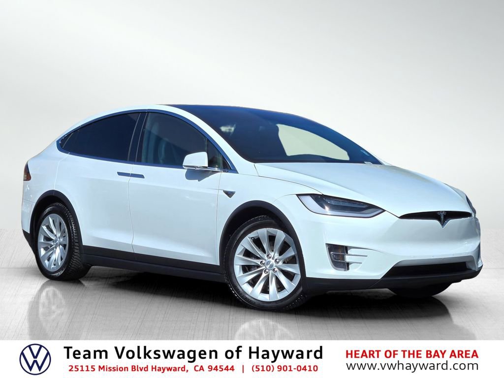 Used 2021 Tesla Model X Long Range image 1