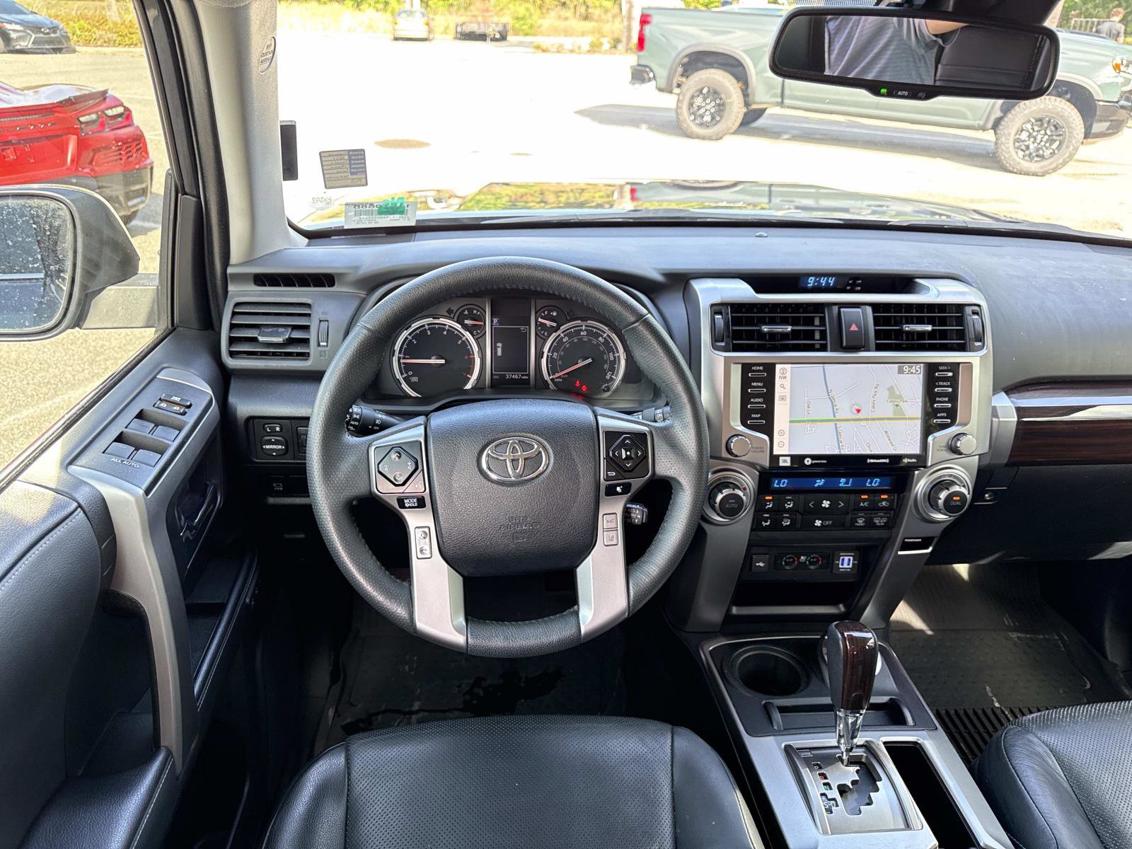 Used 2022 Toyota 4Runner Limited image 13