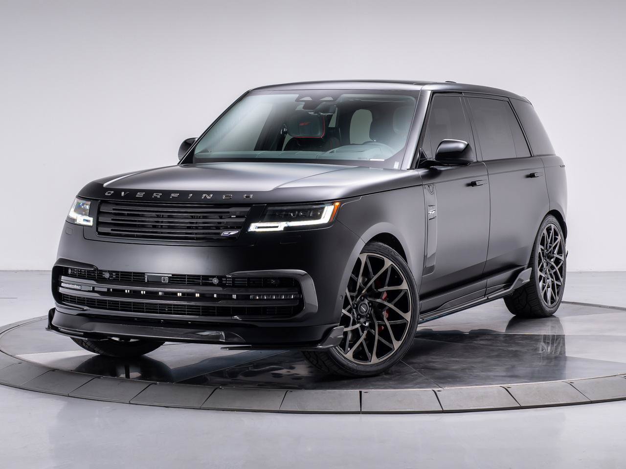 Used 2025 Land Rover Range Rover SV