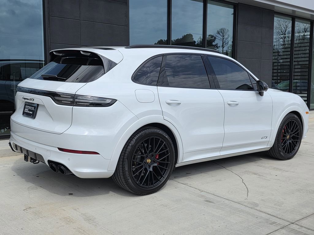 Used 2021 Porsche Cayenne GTS image 8