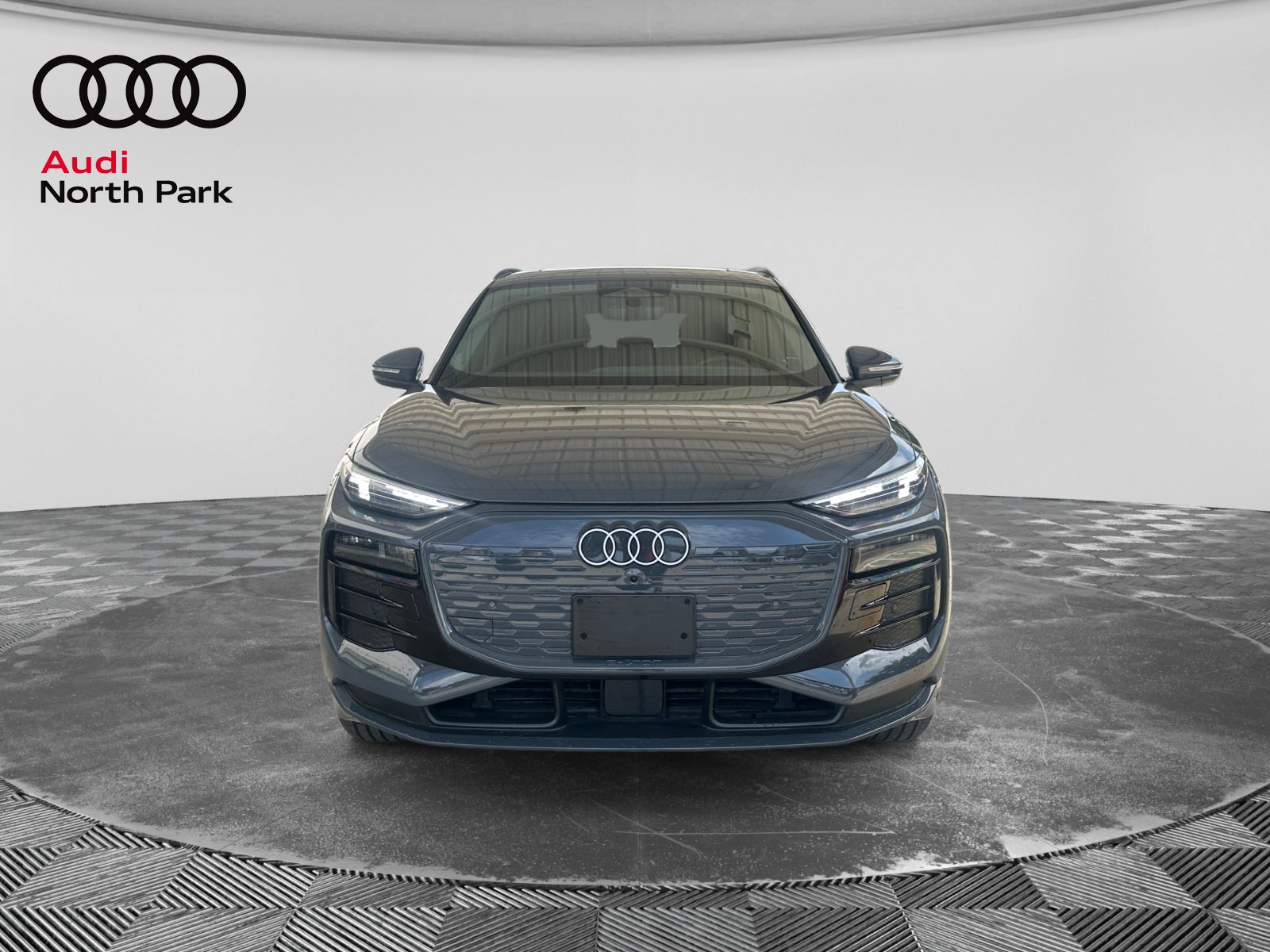 Used 2025 Audi Q6 e-tron Premium Plus w/ Premium Plus RWD image 8