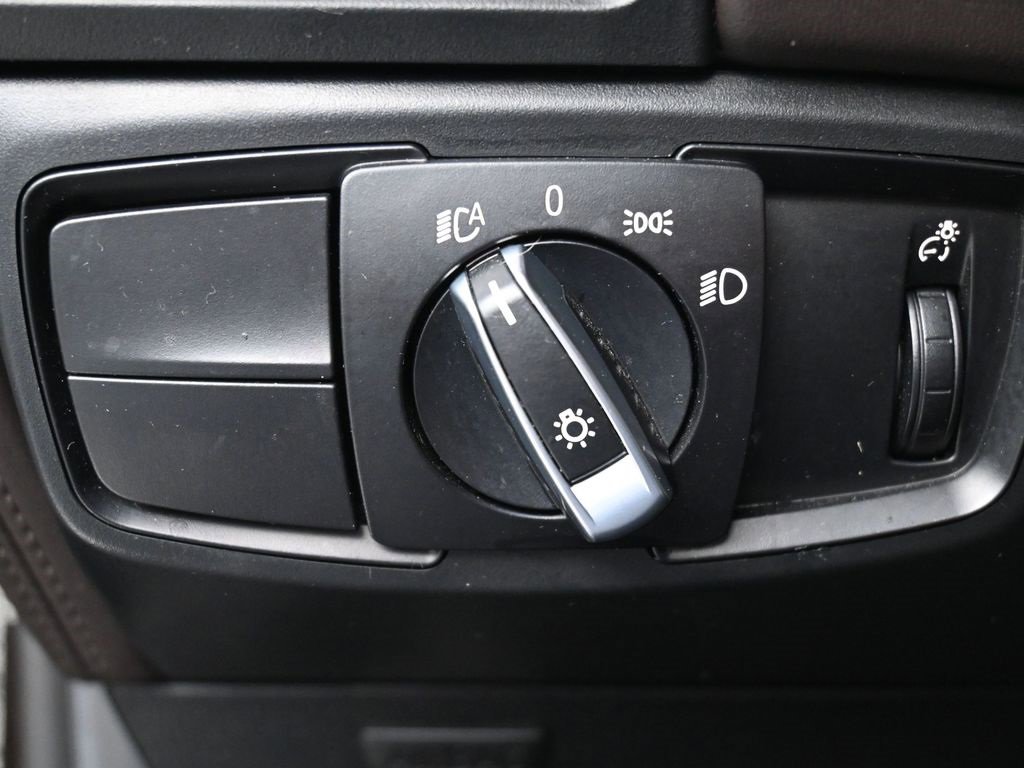 Used 2014 BMW i3 w/ Range Extender image 18