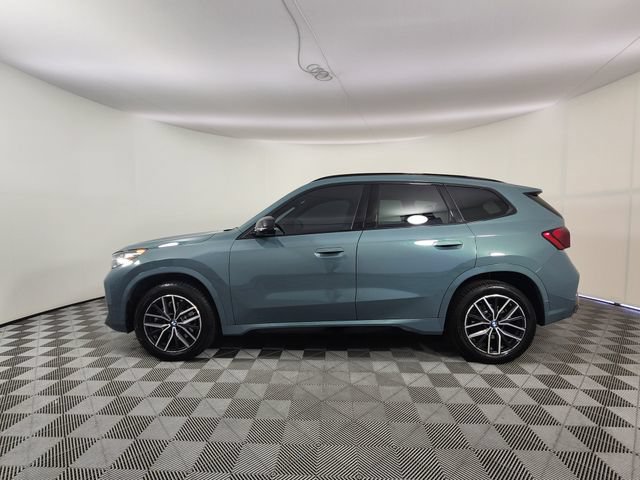Used 2023 BMW X1 xDrive28i w/ Premium Package AWD/4WD image 2
