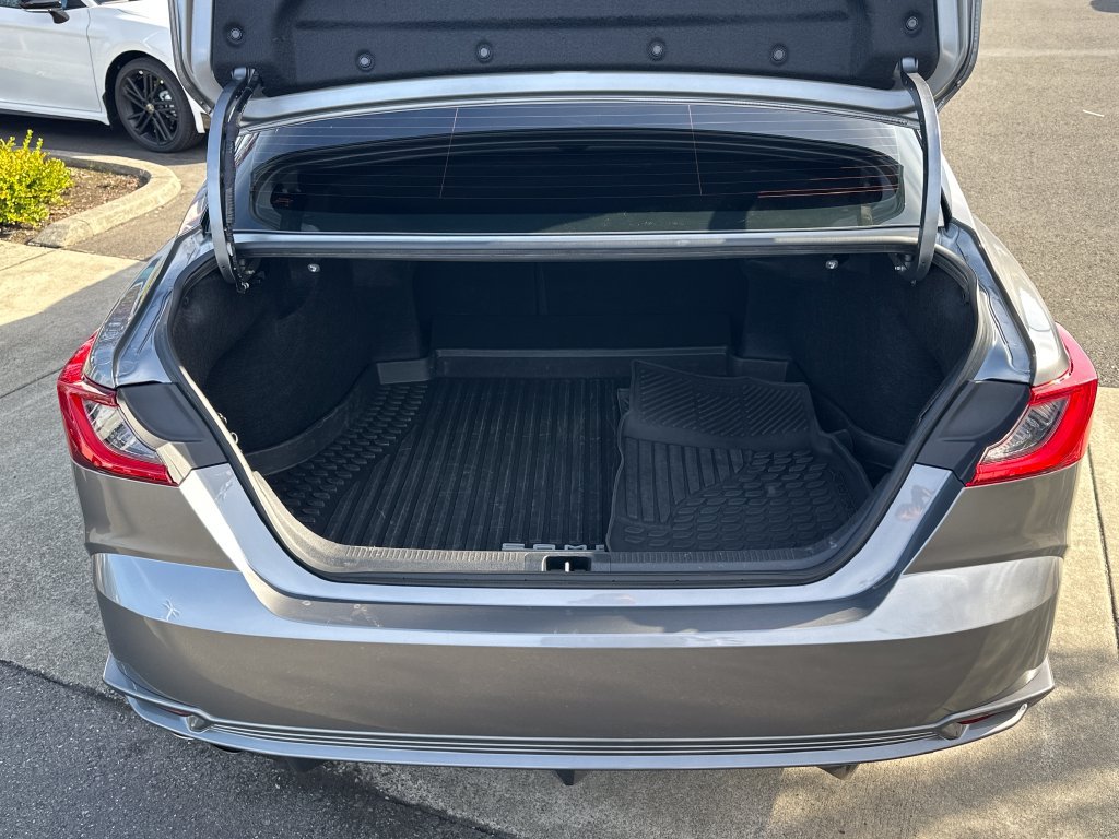 Certified 2025 Toyota Camry XSE FWD image 25
