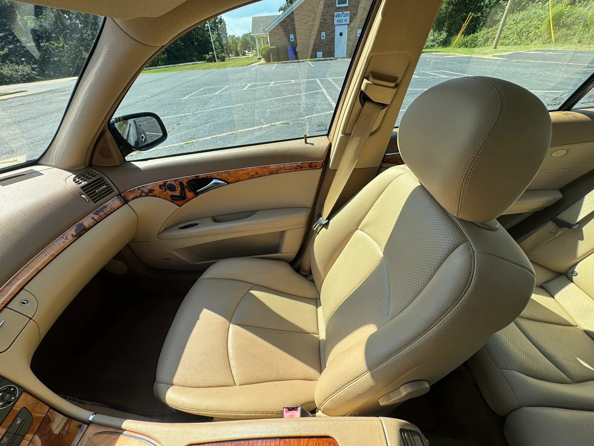 Used 2007 Mercedes-Benz E 320 BlueTEC Sedan image 35