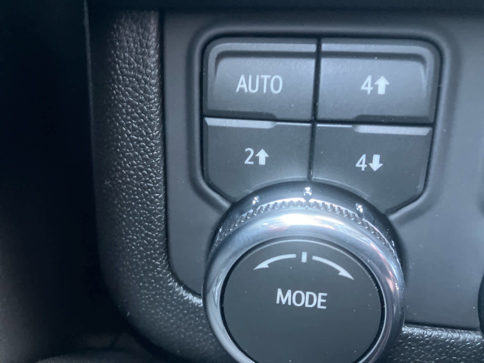 New 2026 GMC Yukon Elevation image 15