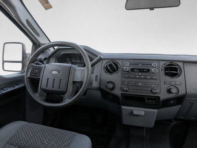 Used 2015 Ford F250 XL w/ Power Equipment Group AWD/4WD image 27