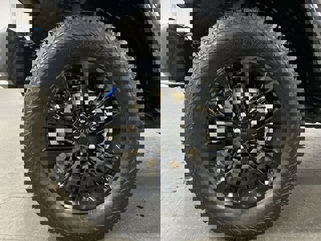 Used 2022 Jeep Wrangler Unlimited Sahara image 33