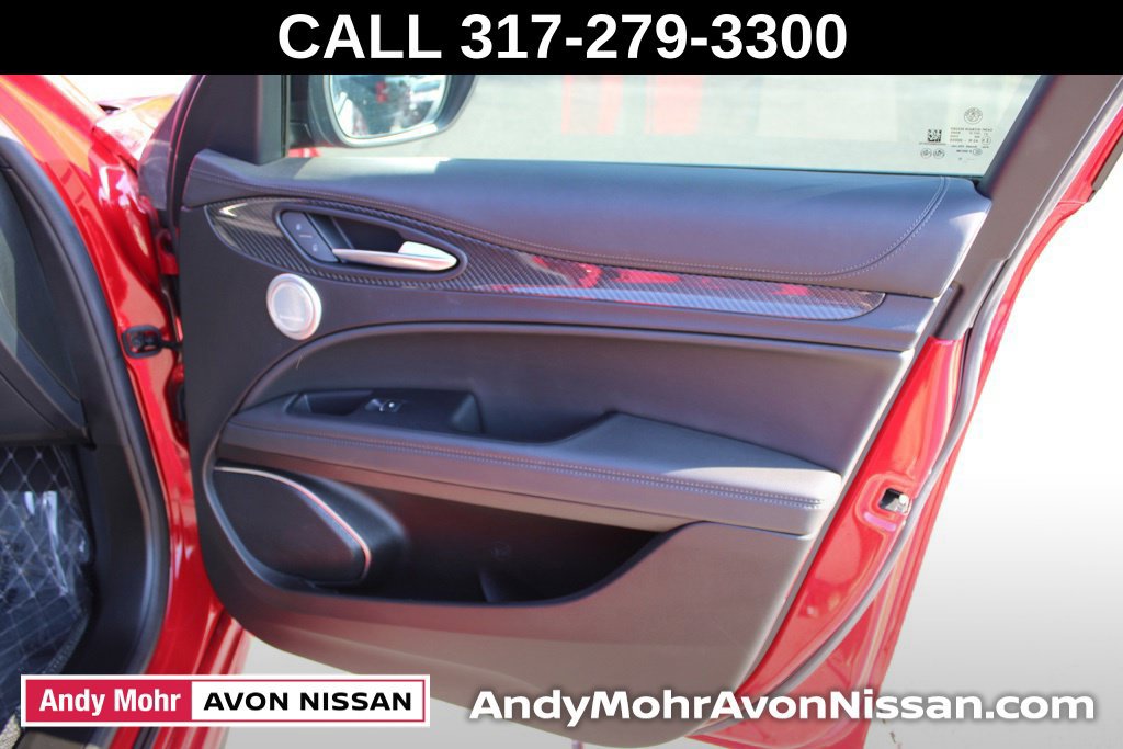 Used 2022 Alfa Romeo Stelvio Quadrifoglio w/ Active Assist Plus Package AWD/4WD image 23
