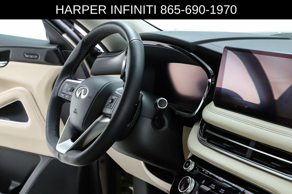 Used 2023 INFINITI QX60 Sensory w/ Vision Package AWD/4WD image 35