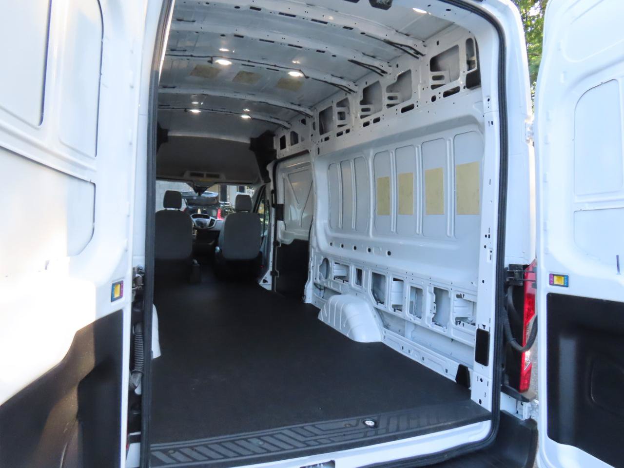 Used 2018 Ford Transit 350 148 High Roof Extended RWD image 14