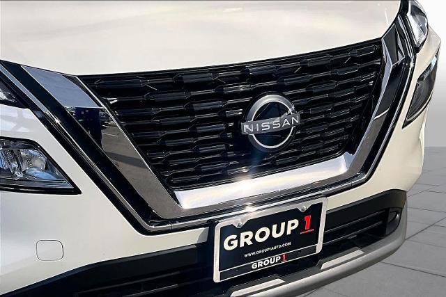 Certified 2023 Nissan Rogue SV FWD image 29
