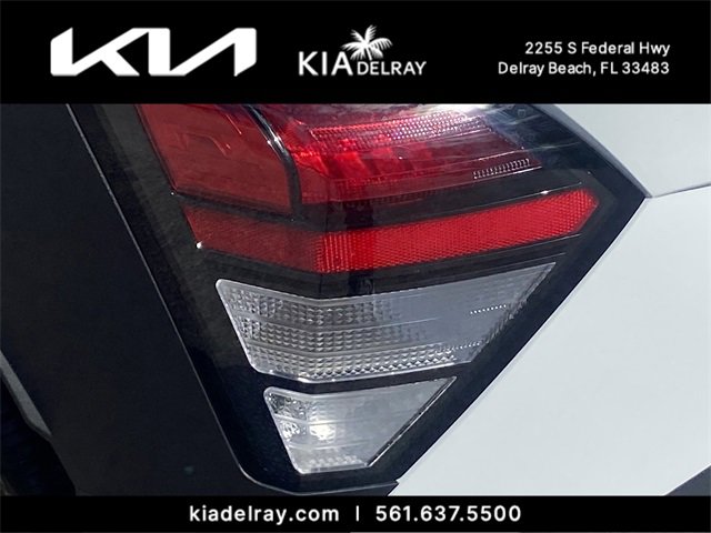 Used 2025 Hyundai Kona SEL image 7