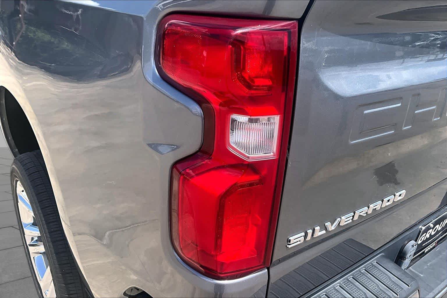 Used 2020 Chevrolet Silverado 1500 RST w/ All-Star Edition AWD/4WD image 29