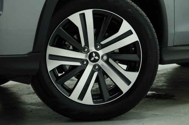 New 2026 Mitsubishi Outlander Sport ES AWD/4WD image 3