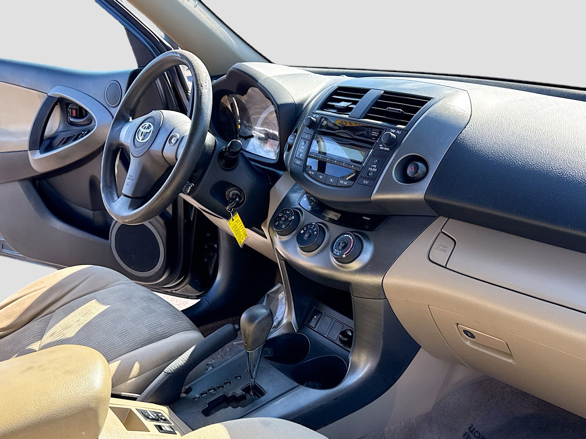 Used 2010 Toyota RAV4 4WD image 5