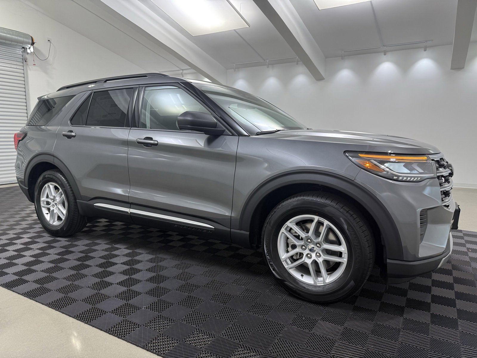 New 2025 Ford Explorer Active