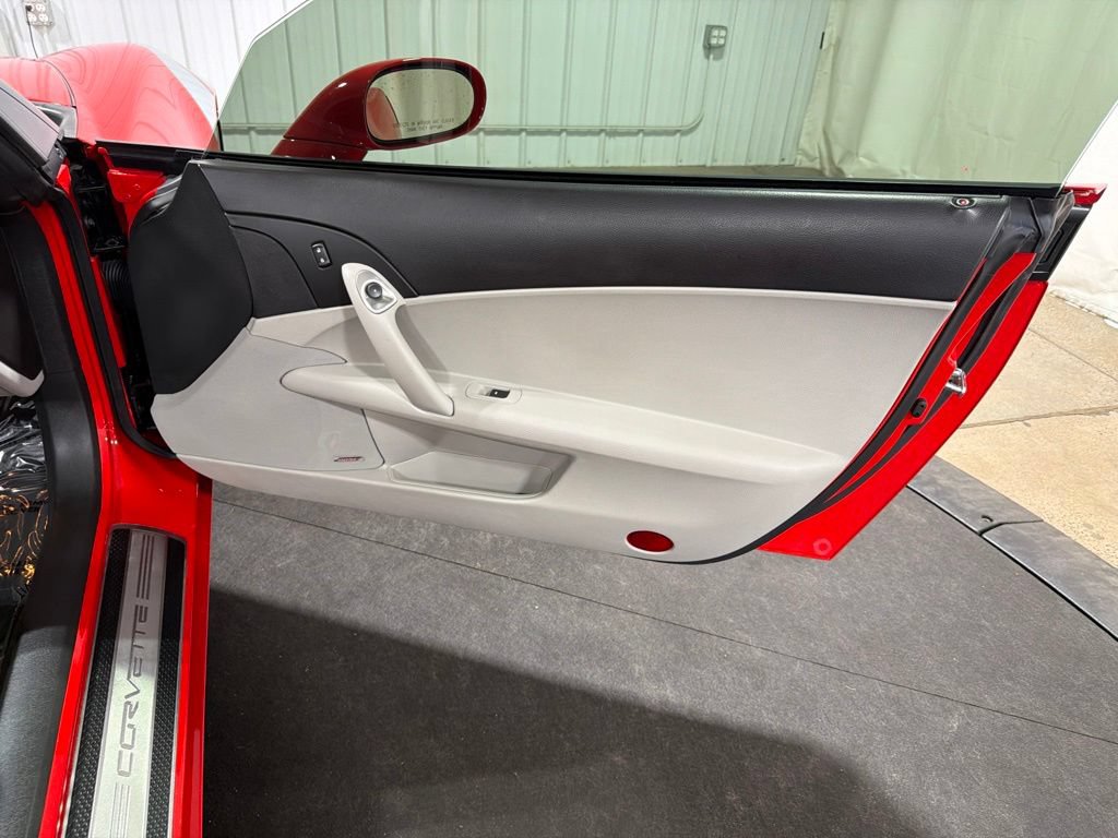 Certified 2011 Chevrolet Corvette Grand Sport w/ Preferred Equipment Group RWD image 17
