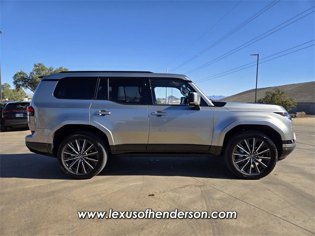 Used 2026 Lexus GX 550 w/ Accessory Package (2T) image 7