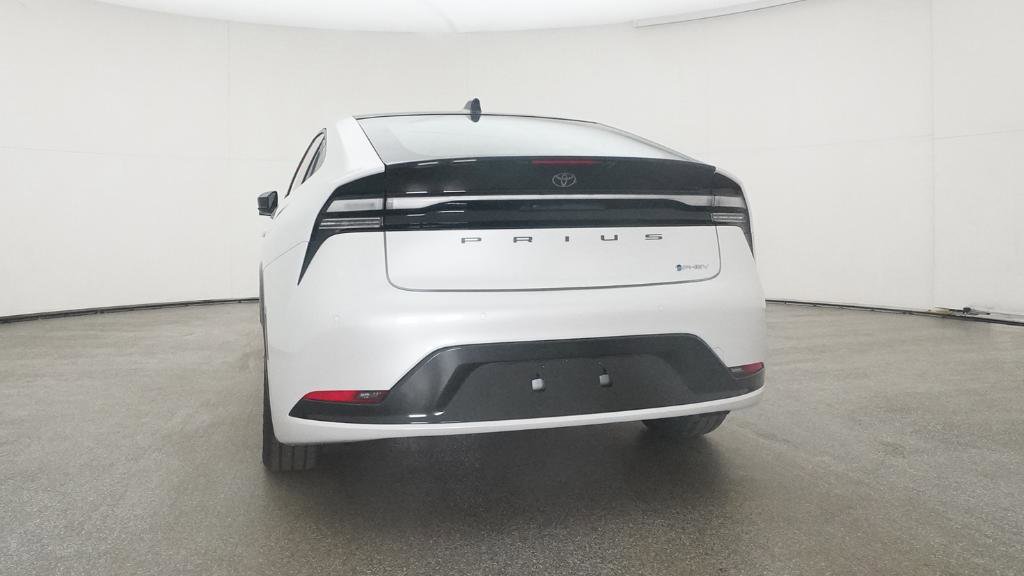 New 2026 Toyota Prius Plug-In Hybrid image 15