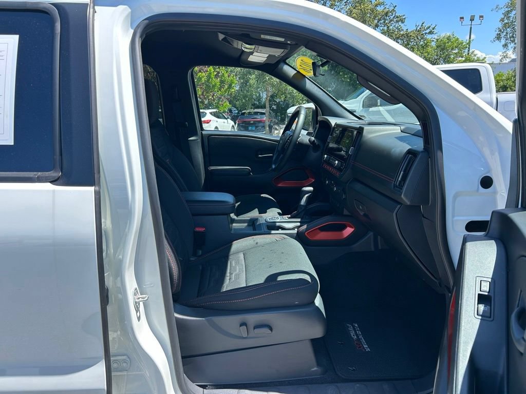 Used 2026 Nissan Frontier PRO-4X AWD/4WD image 35