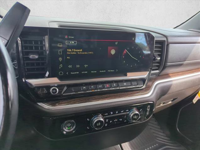 Used 2024 GMC Sierra 1500 Elevation image 13