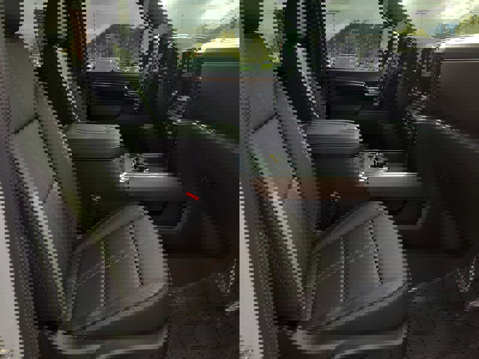 Used 2024 Chevrolet Silverado 2500 High Country w/ Technology Package image 22