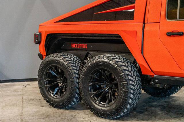 Used 2023 Jeep Gladiator Sport image 8