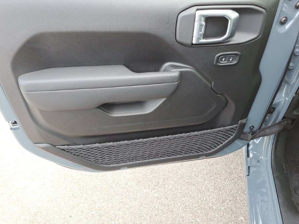 New 2026 Jeep Wrangler Sport AWD/4WD image 17