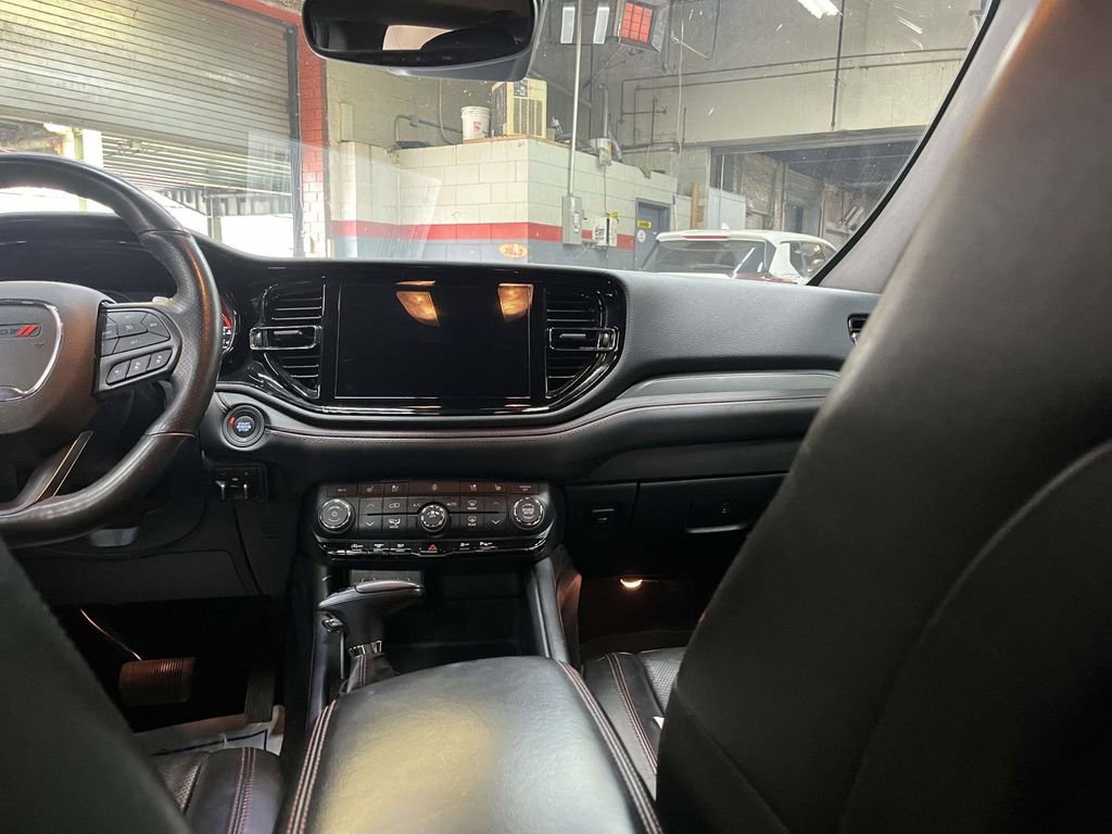 Used 2024 Dodge Durango GT image 14