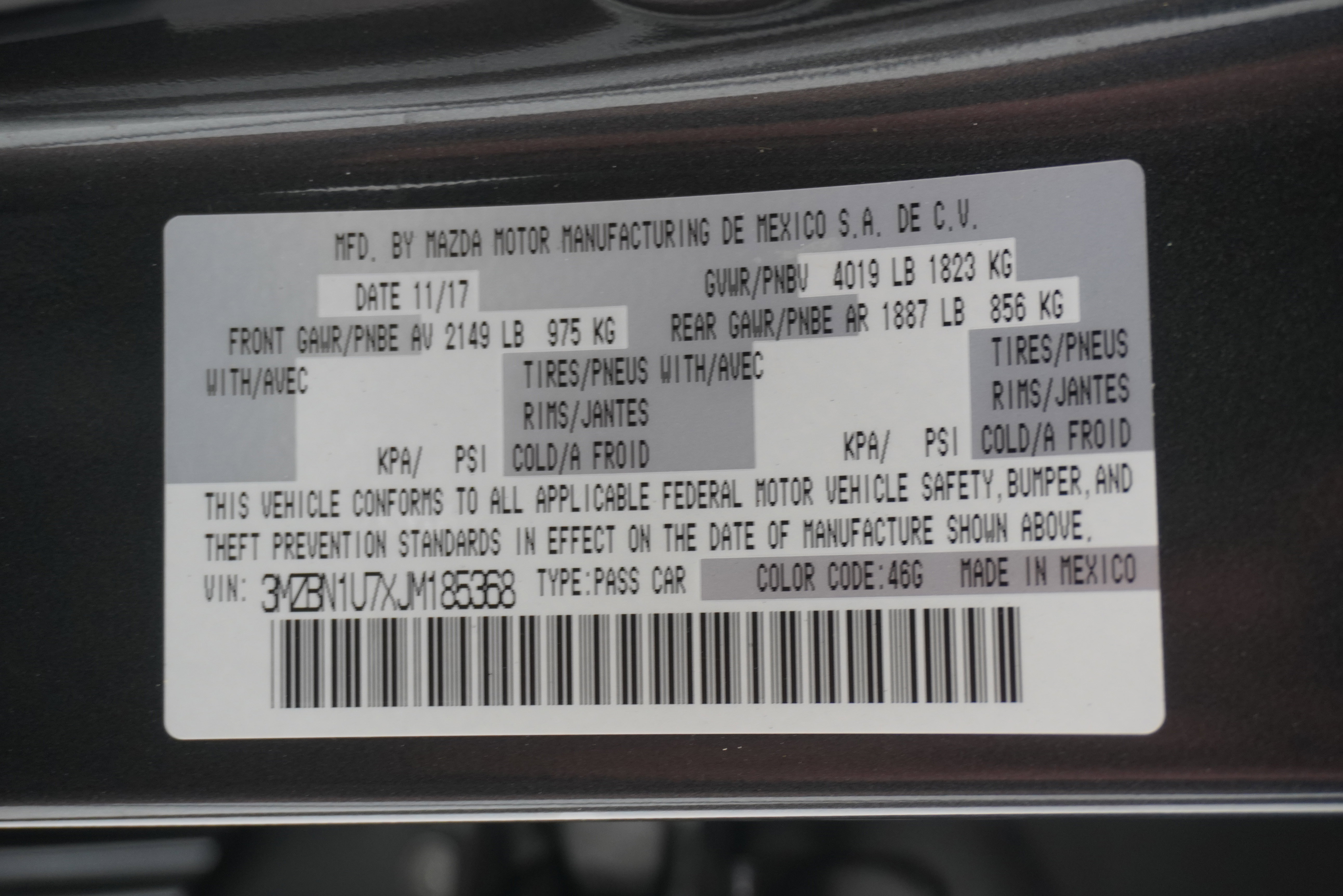 Used 2018 MAZDA MAZDA3 Sport w/ Preferred Equipment Package image 29