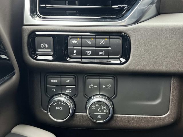 New 2026 GMC Yukon XL Elevation image 29