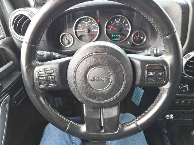 Used 2014 Jeep Wrangler Unlimited Sahara w/ Connectivity Group image 17