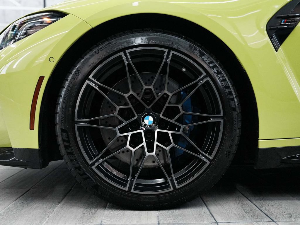 Used 2022 BMW M4 xDrive Competition w/ Executive Package AWD/4WD image 9