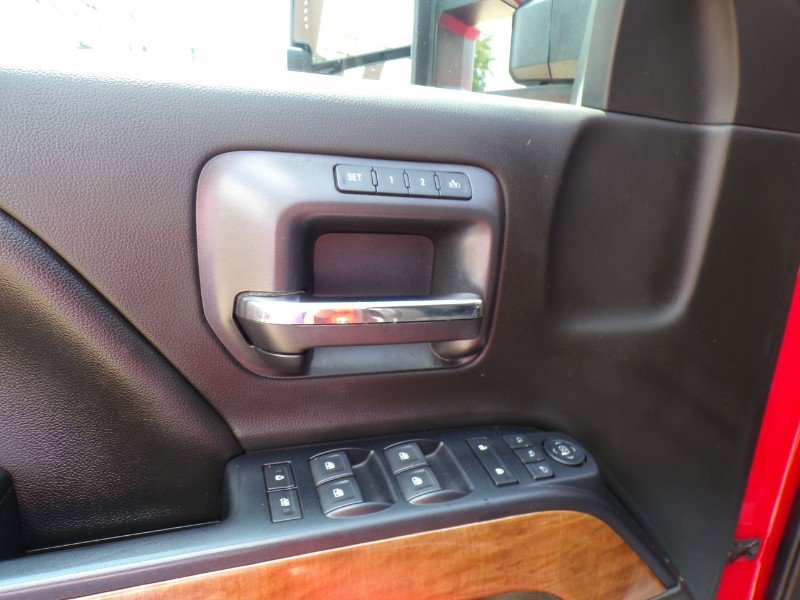 Used 2019 Chevrolet Silverado 2500 LTZ w/ Duramax Plus Package image 11