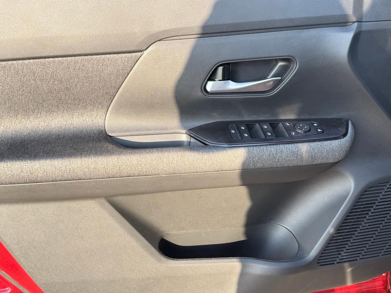 New 2026 Nissan Kicks SV w/ SV Premium Package FWD image 21