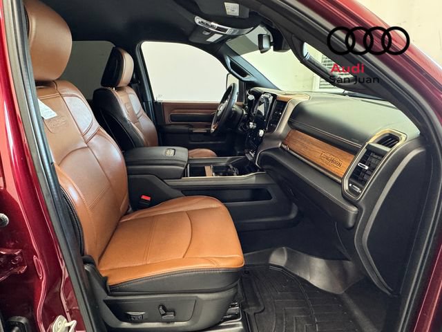 Used 2024 RAM 3500 Limited AWD/4WD image 28