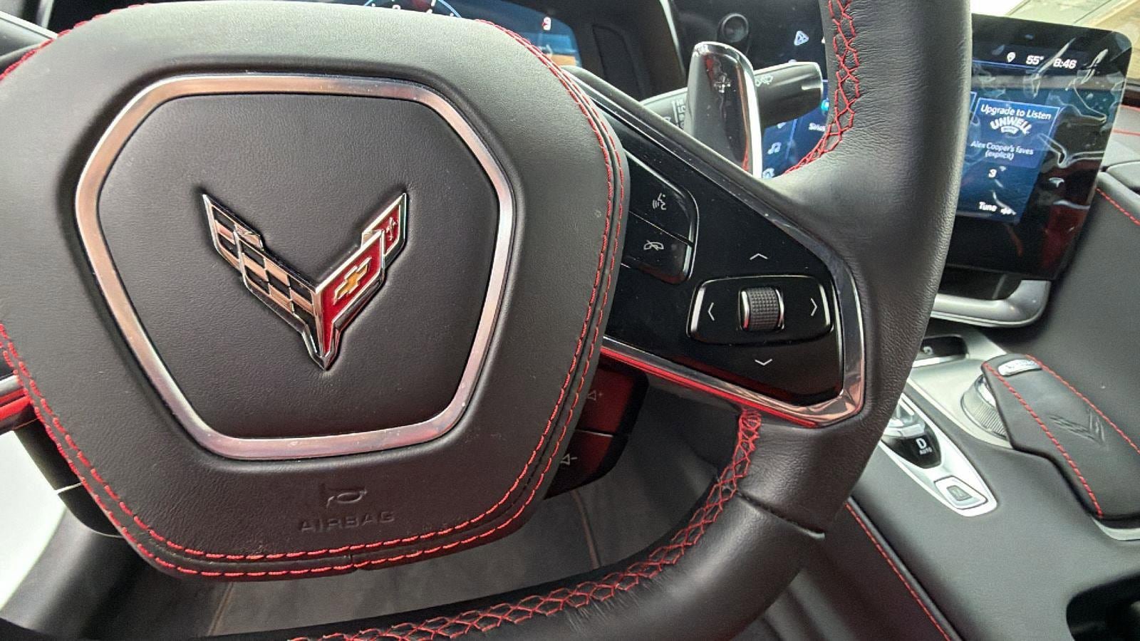 Used 2025 Chevrolet Corvette Stingray Convertible RWD image 19