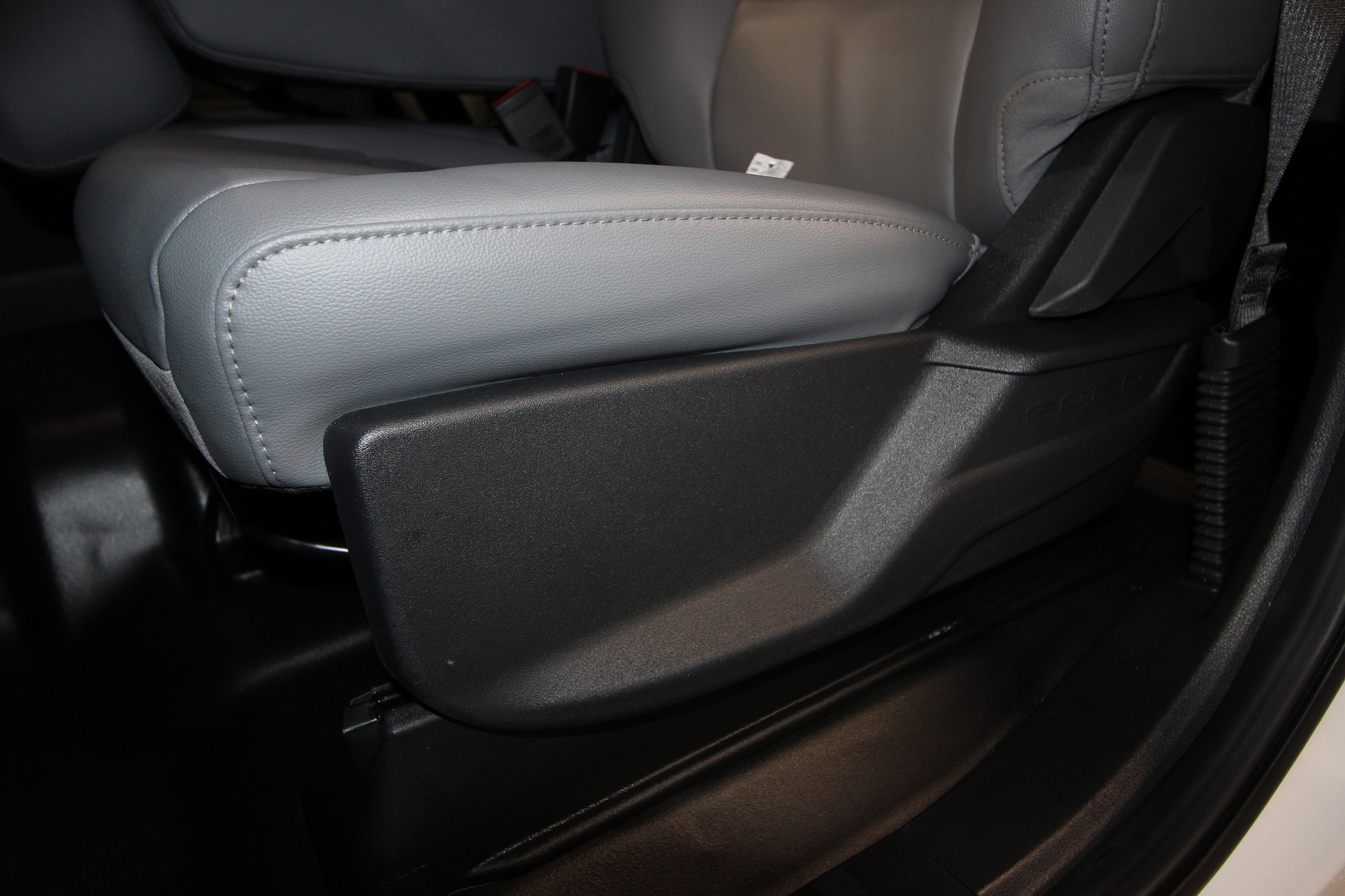 New 2025 Ford F150 XL w/ Equipment Group 103A High image 6