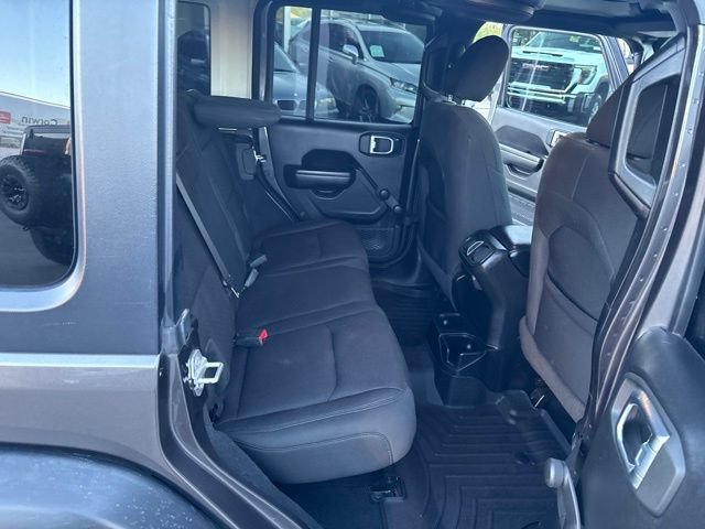 Used 2021 Jeep Wrangler Unlimited Sport AWD/4WD image 21