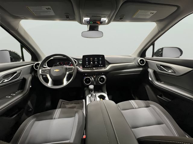 Used 2024 Chevrolet Blazer LT w/ Convenience Package AWD/4WD image 5