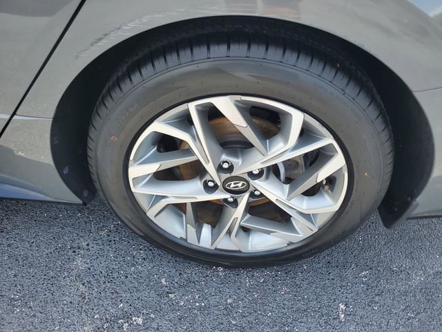 Certified 2023 Hyundai Sonata SEL w/ Convenience Package FWD image 30