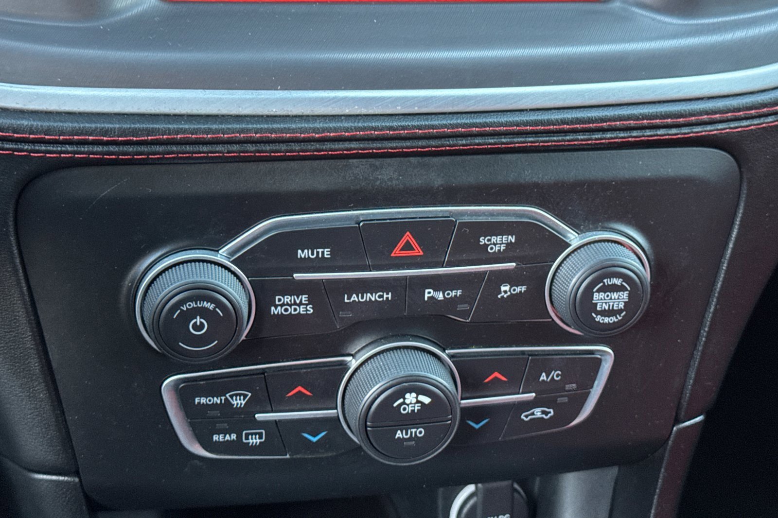 Used 2022 Dodge Charger Scat Pack w/ Dynamics Package image 18