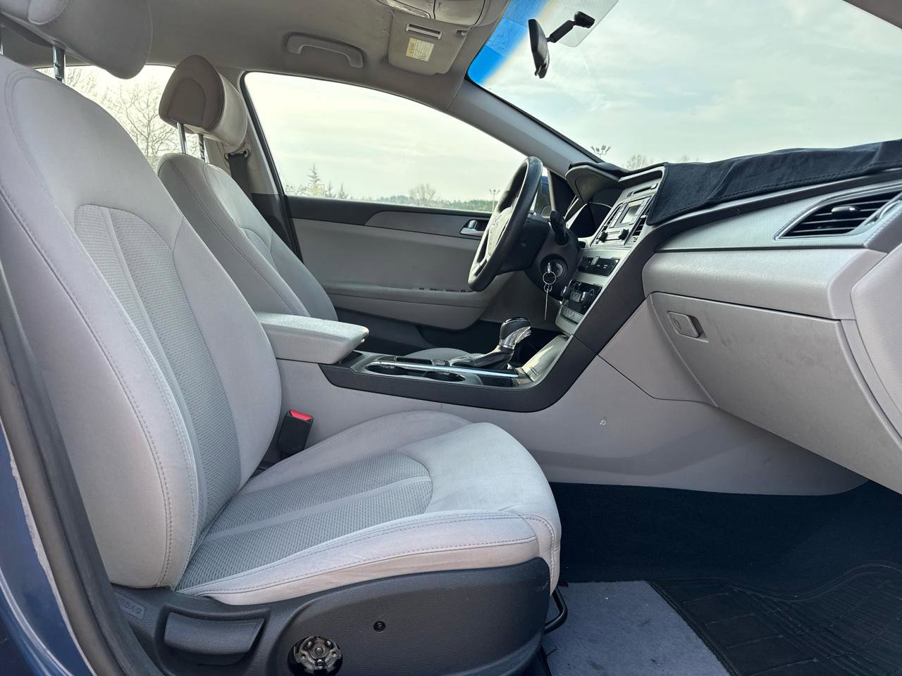 Used 2015 Hyundai Sonata SE image 23